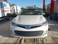 Toyota Avalon Hybrid Xle Premium 2013