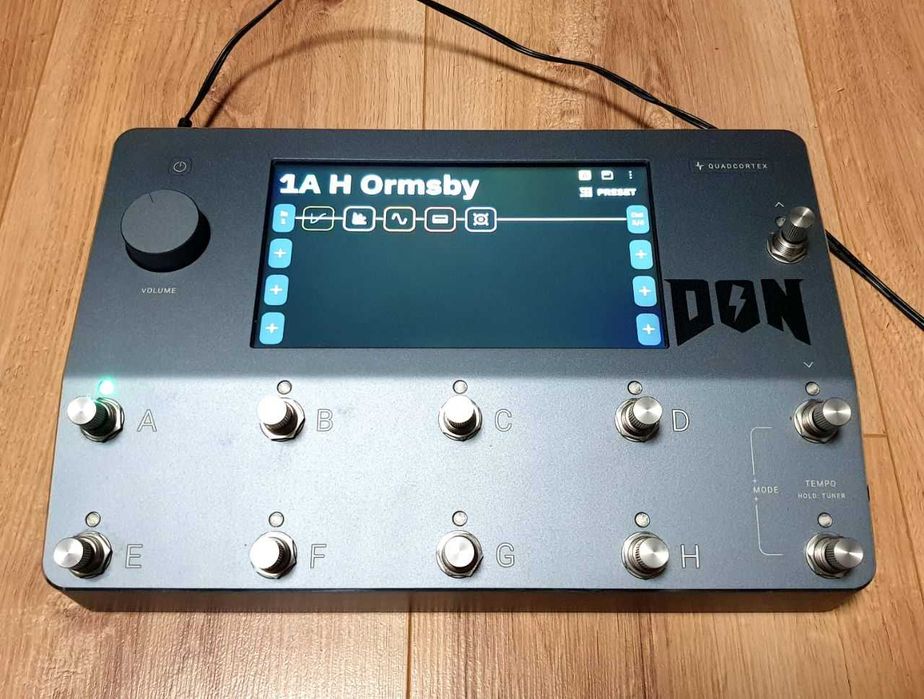 Quad Cortex gwarancja, stan idealny. CorOs 3.0.0 najnowszy software