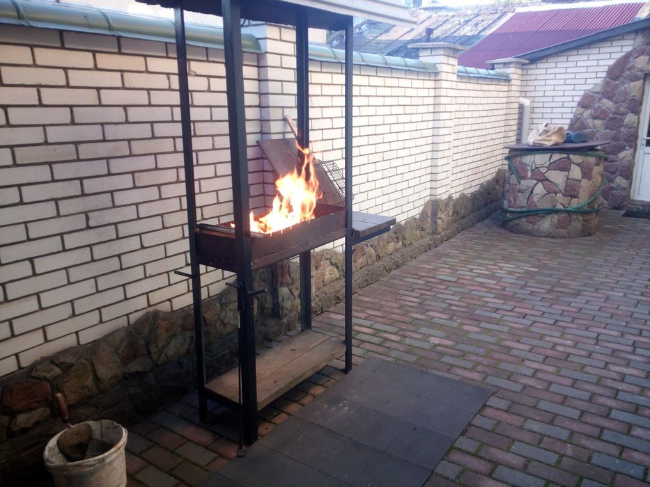 Частина особняка подобово у Львові.