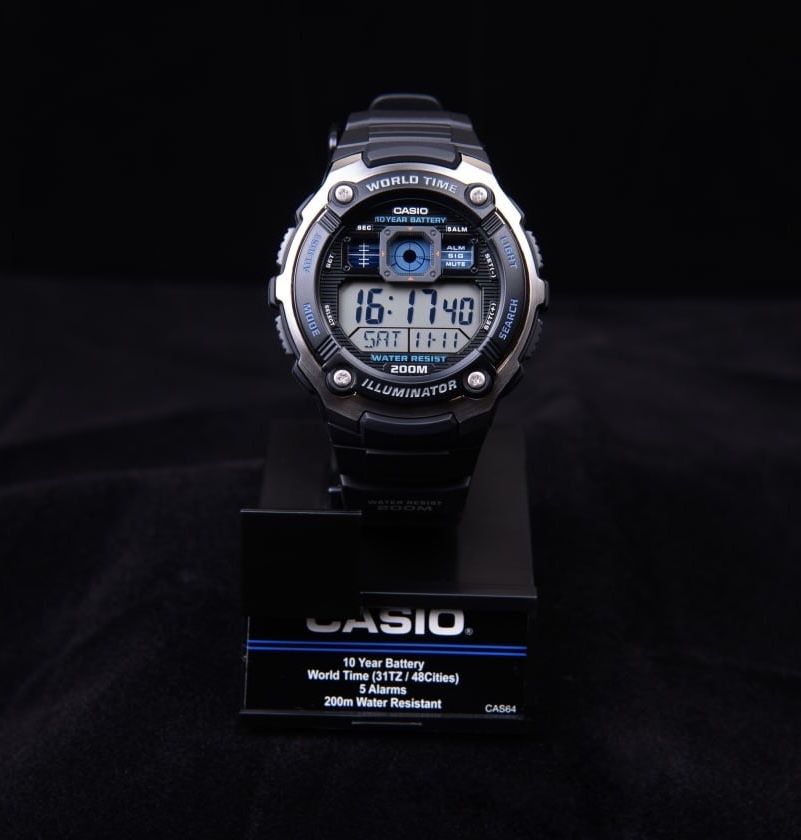 Годинник чоловічий Casio AE-2000W-1A новий оригінал