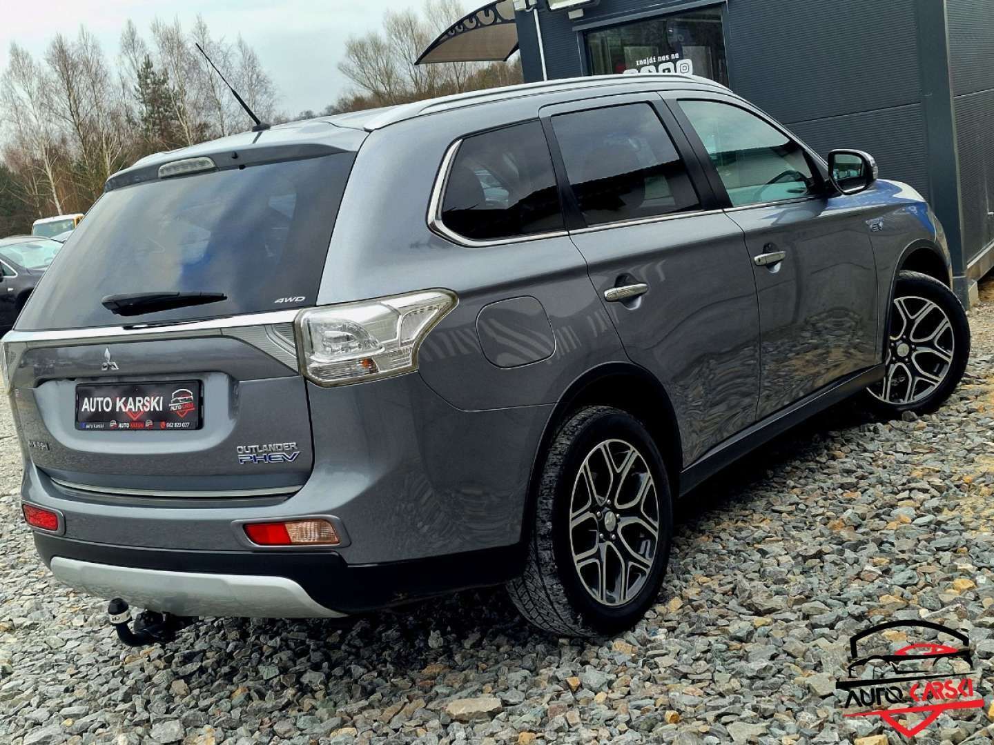 Mitsubishi Outlander Mitsubishi Outlander Plug-In Hybrid 4x4*Automat*Navi*Łopatki*Hak