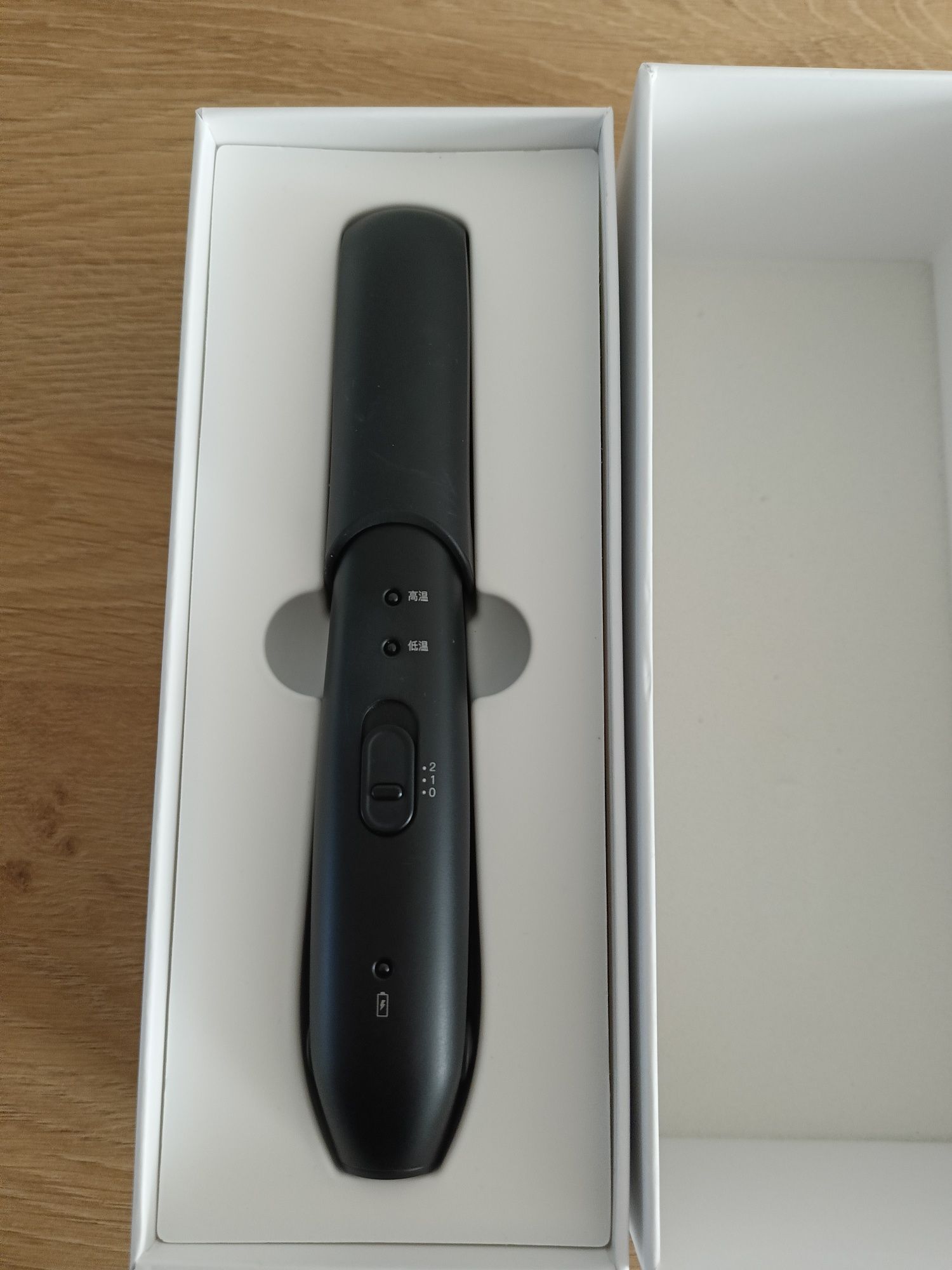 Безпровідний випрямлячYueLi Wireless Mini