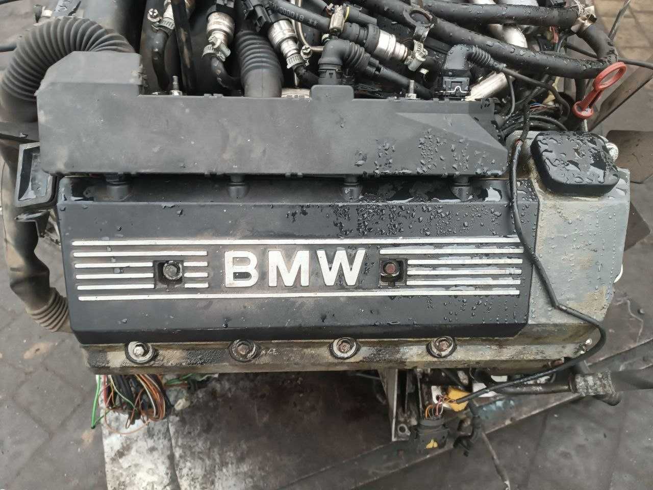 Мотор двигун двигатель голий взборі е39 е38 Bmw e39 e46