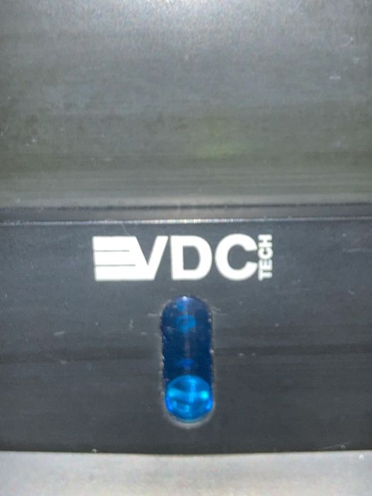 Monitor VDC 15”