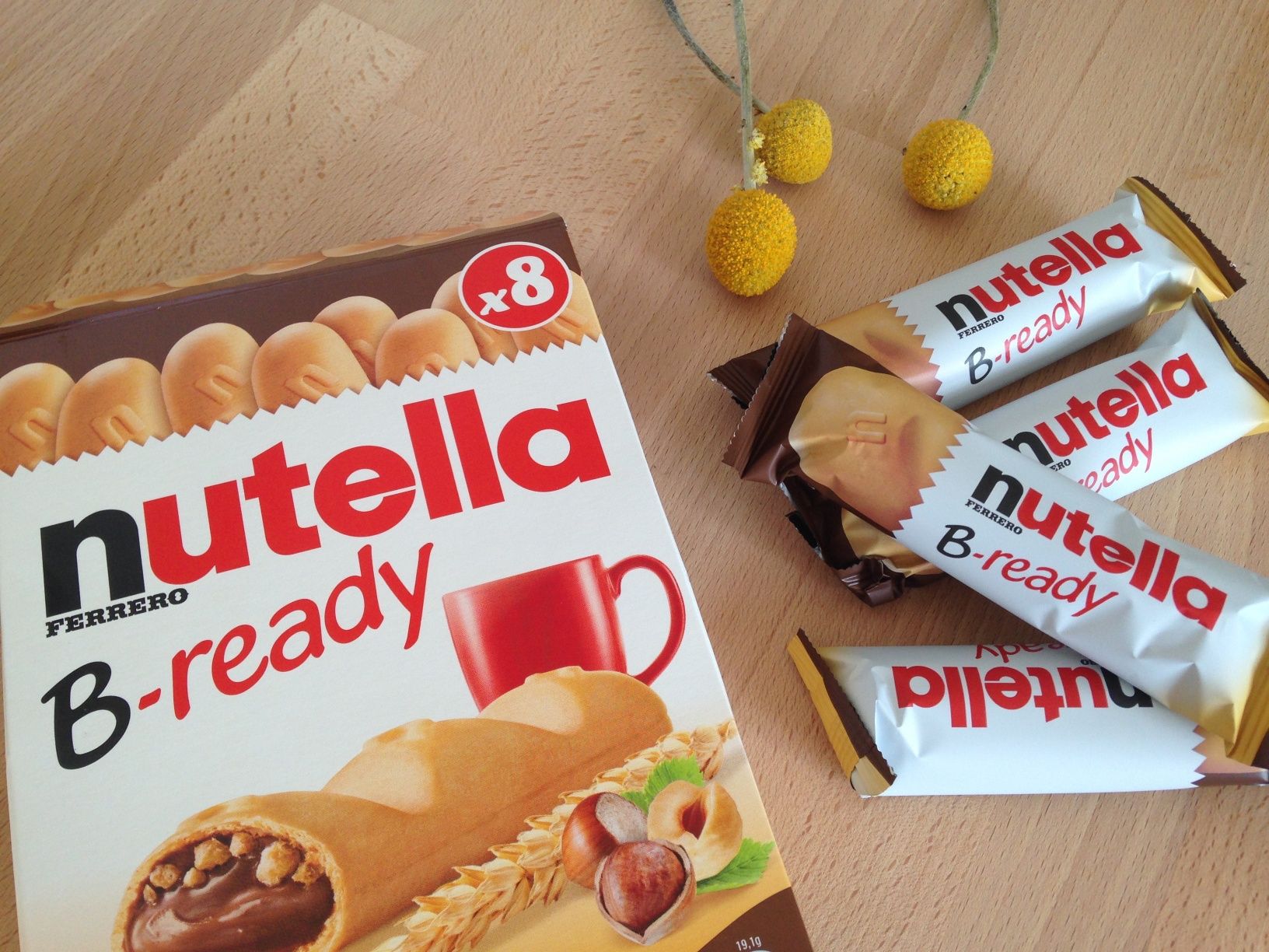 Nutella B-ready (Нутелла біреді) з шоколадно-горіховою пастою