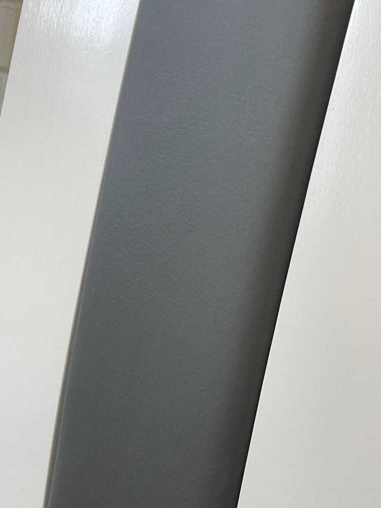 4 krzesła nowe białe ekoskóra