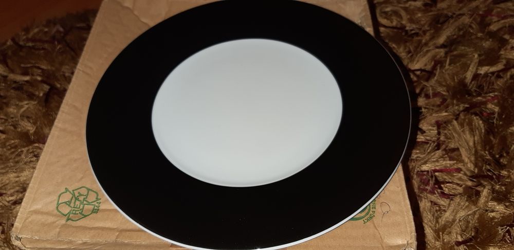 Pratos spal bolas pretas