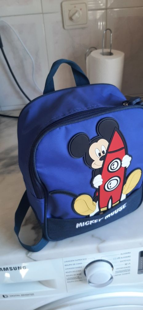 Mochila MICKEY 28X24x12cm Usado 2Vezes Entrego em Alfragide