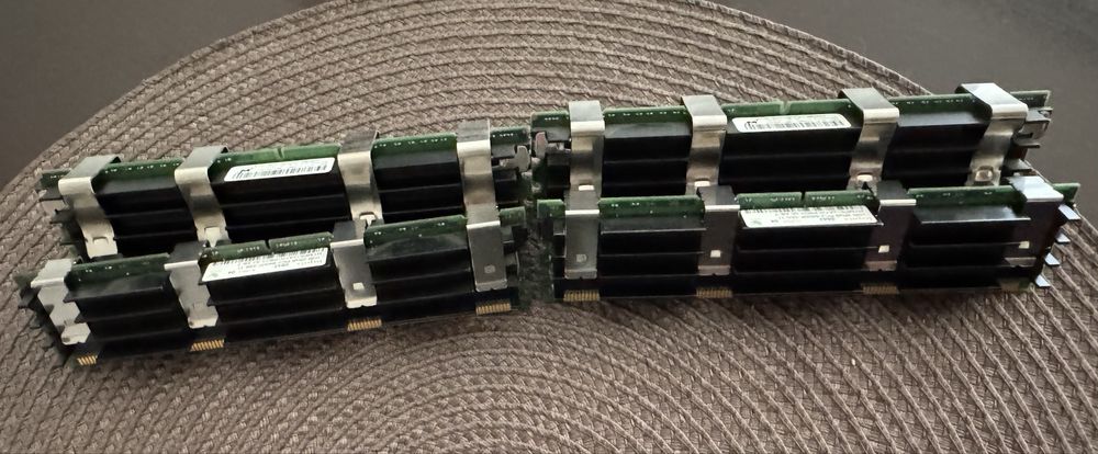 Pamięci serwerowe DDR2 ECC Buffered 4x1GB