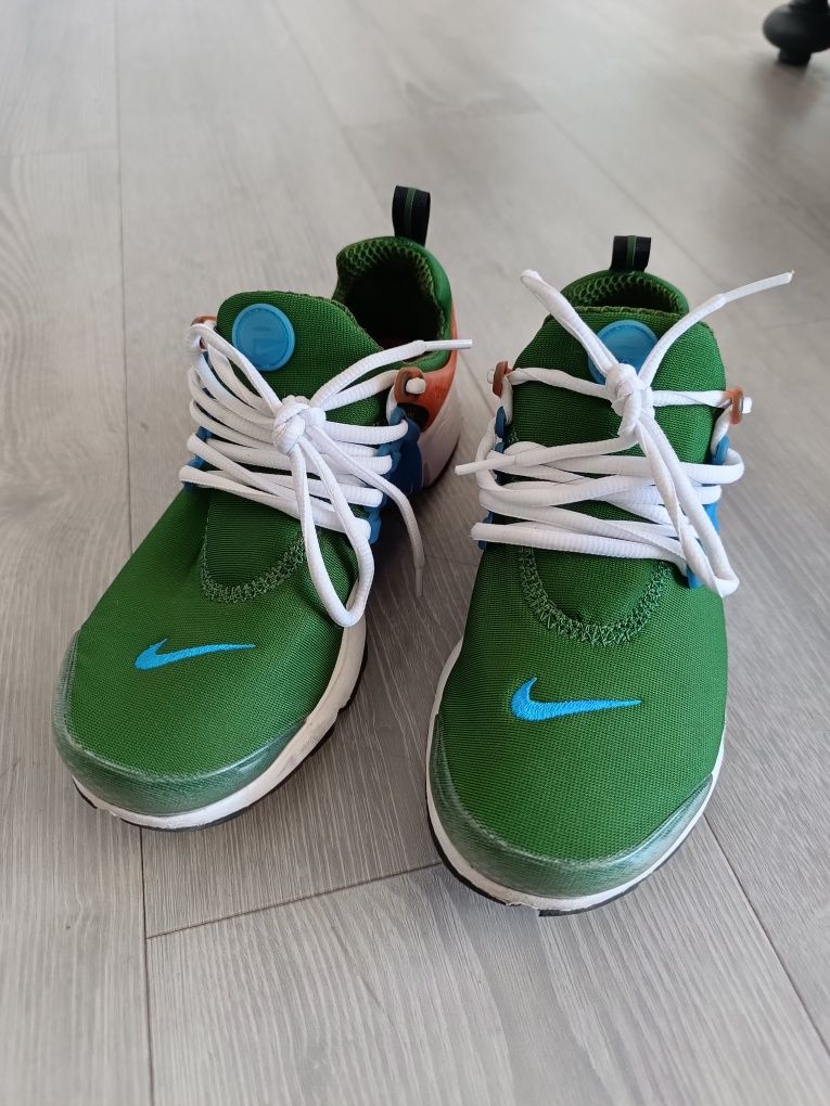 Tênis Nike Air TAM40