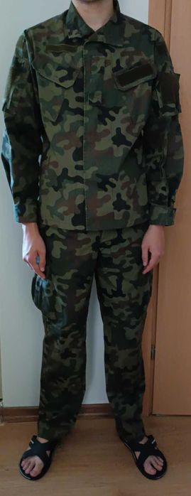 Mundur wojskowy do liceum