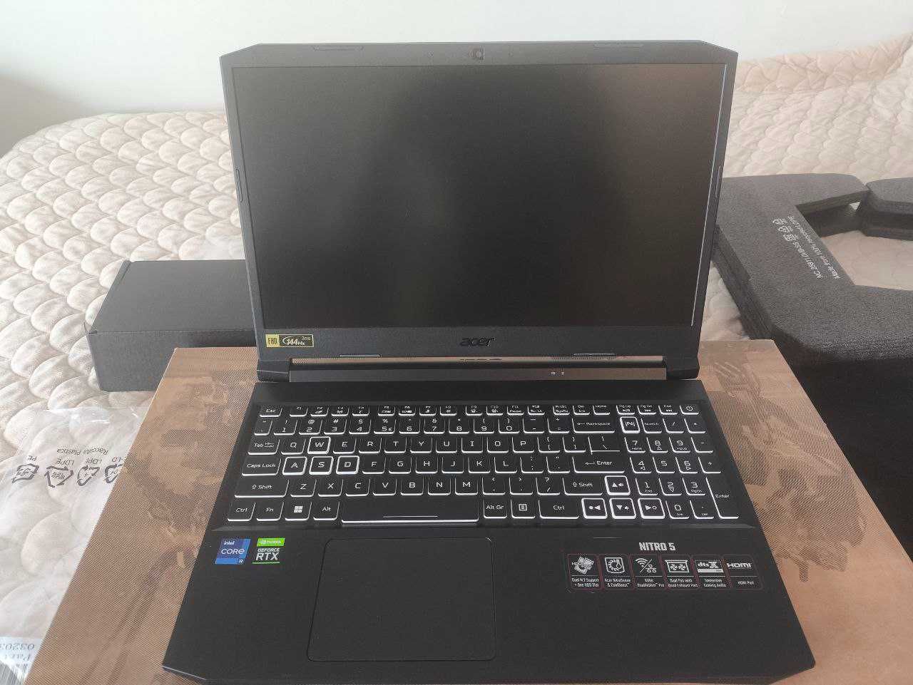 Laptop Gamingowy Acer Nitro 5 , i9-11900H, RTX 3060, 32GB RAM , SSD 1T