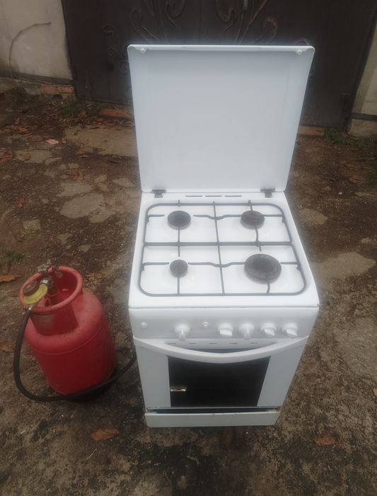 Плита газова,робить від балона