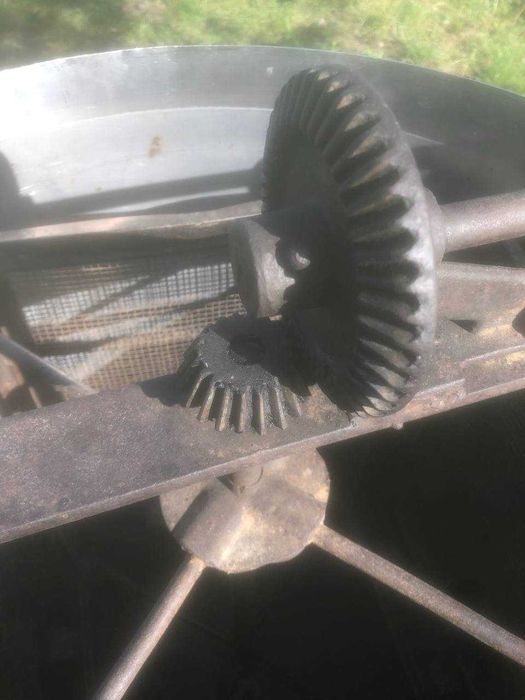 Медогонка 4х рамочна