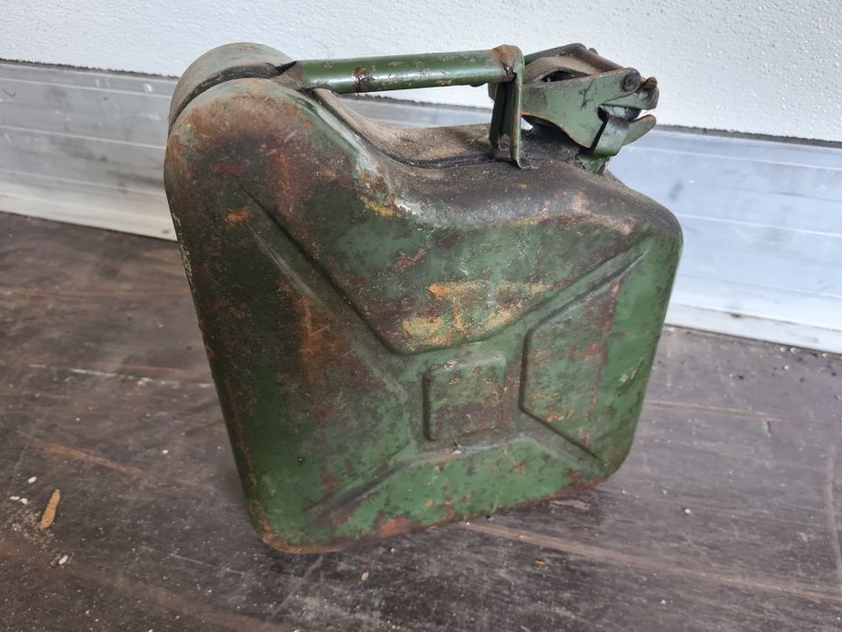 Kanister metalowy 20L i 5L