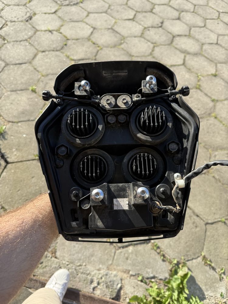 Reflektor lampa yamaha tenere 700