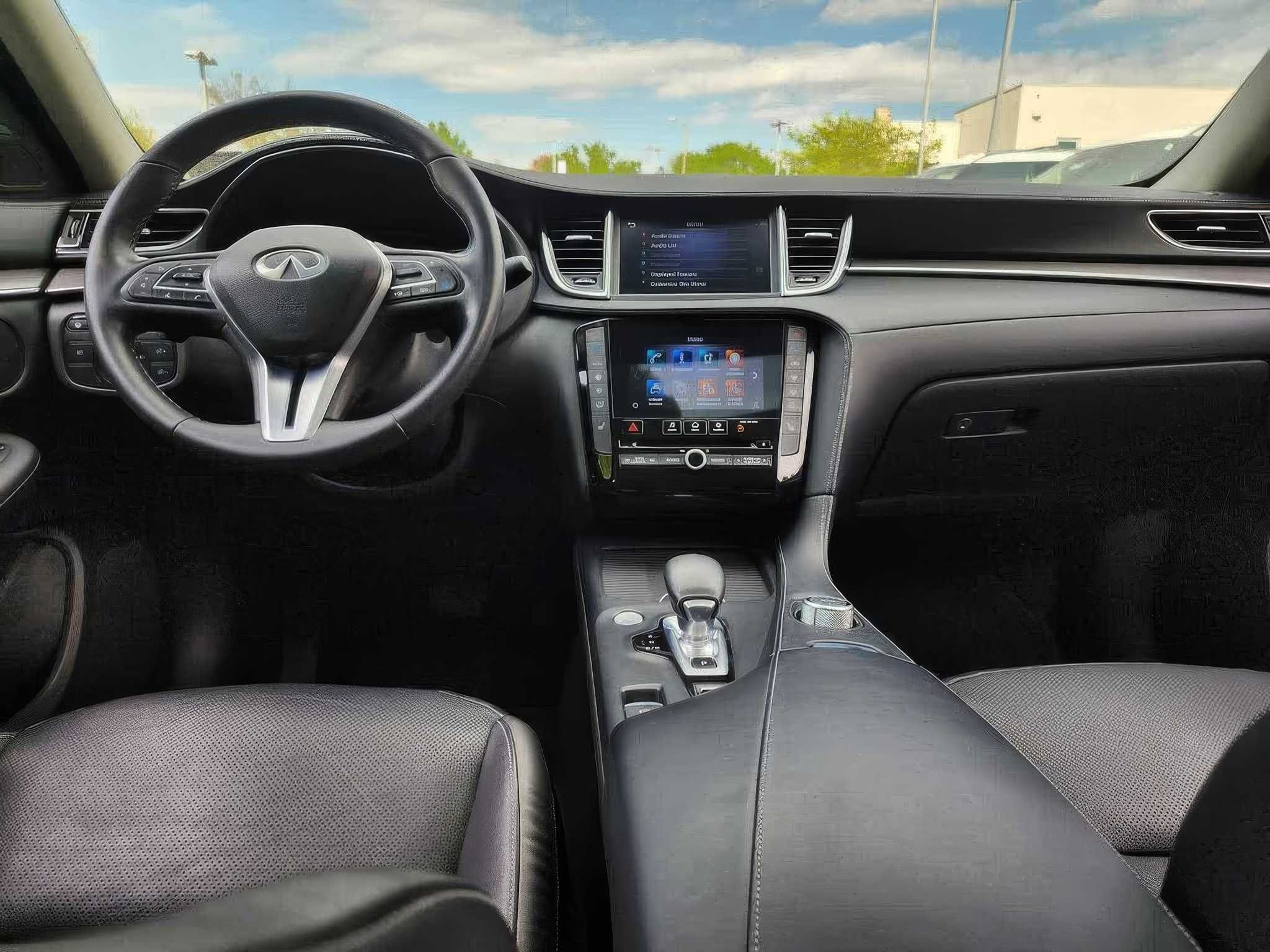 2022 INFINITI QX50 Essential