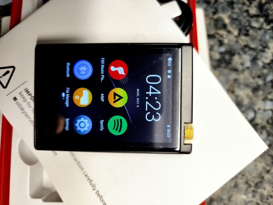 Oilsky M308 MP3 плеєр на Андроід