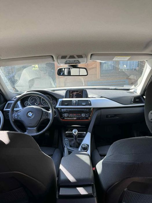 BMW Seria 3 BMW f30 2012r 318d