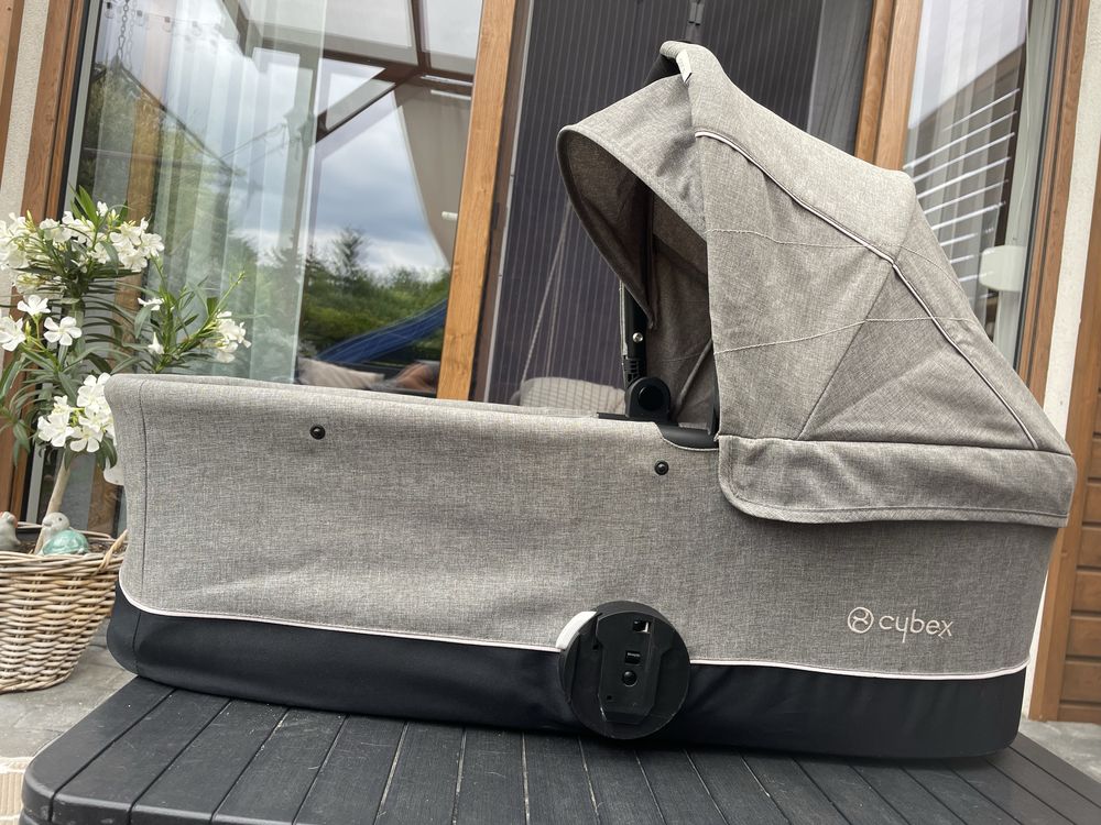 Gondola  cybex balios s w bardzo dobrym stanie