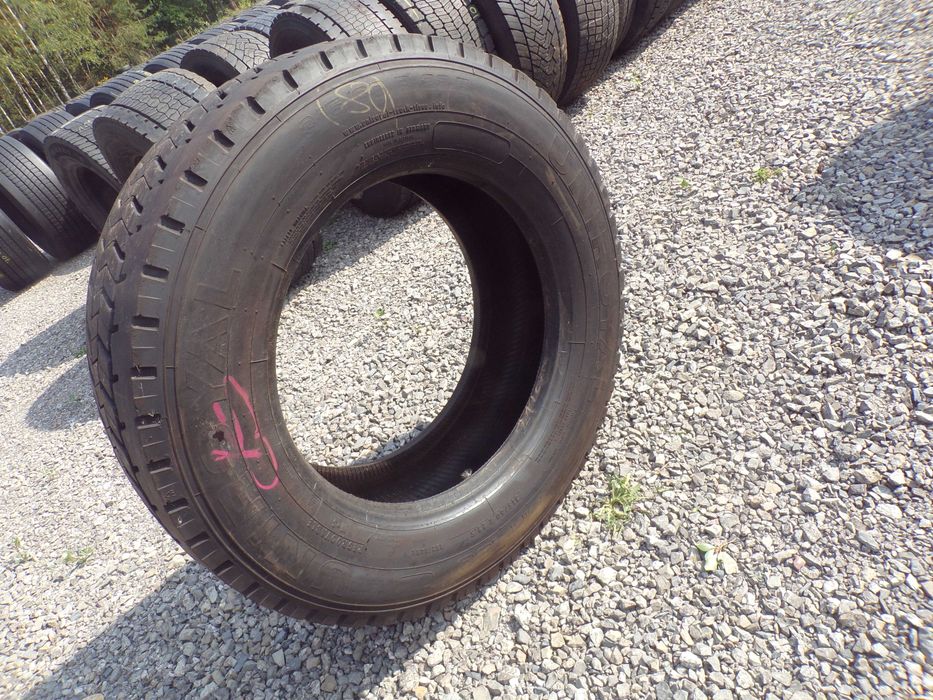 Opona 315/60R22.5 UNIROYAL DH 100 (700 netto)