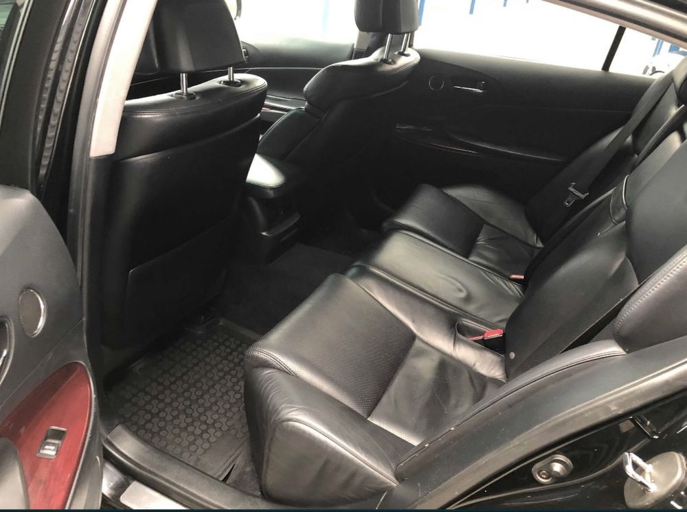 ładne autko Lexus gs300