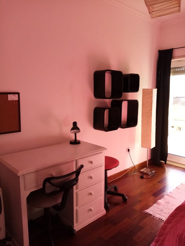 Alugam-se Quartos na zona das Boxes - Vila Real