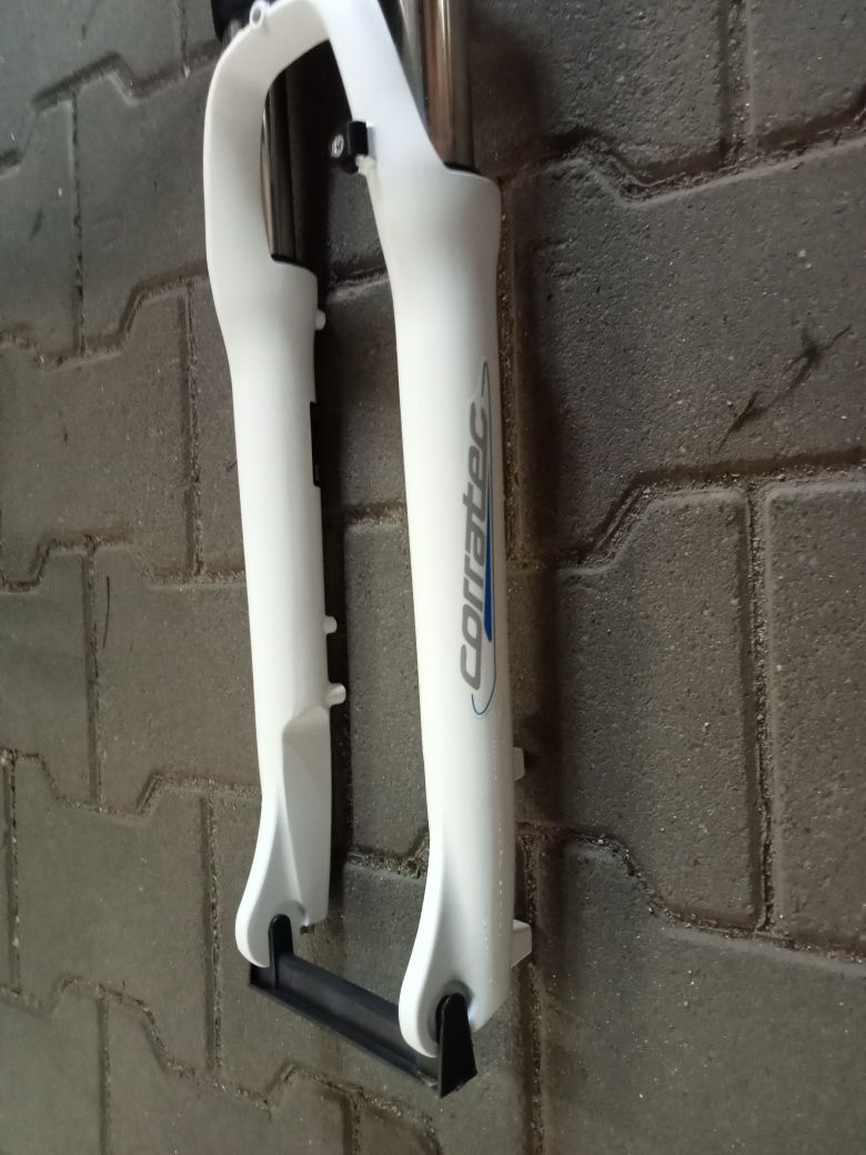 Nowy amortyzator zoom corratec pod koła 28 pod tarcze