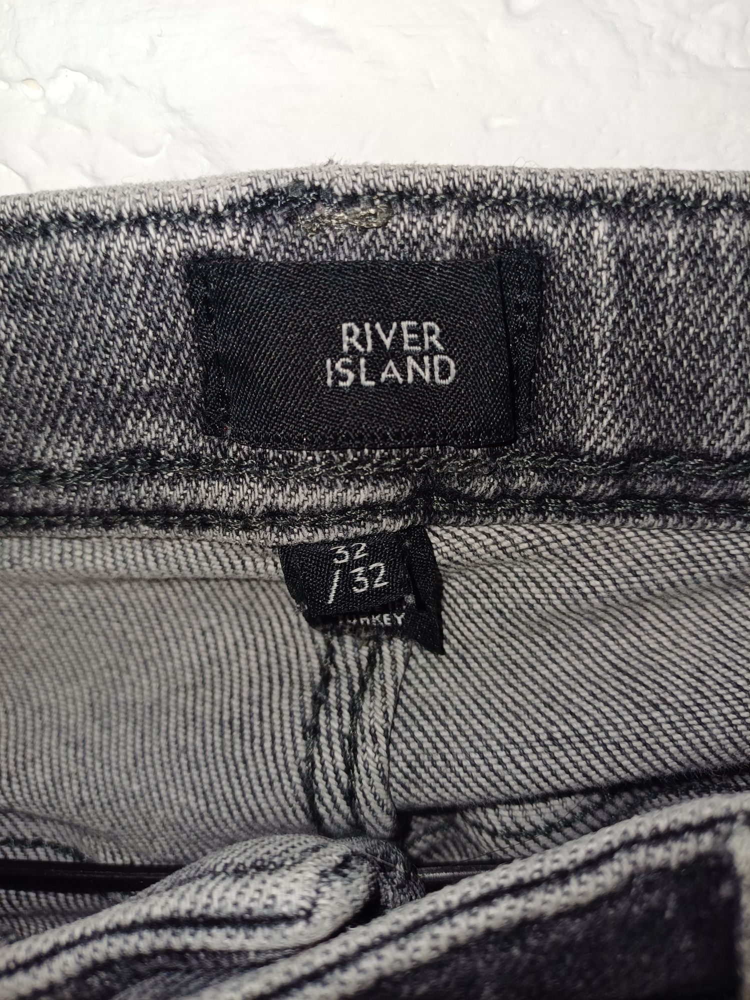 Джинси рвані сірого кольору river island