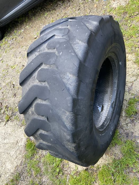 Продам шини 340 80 18