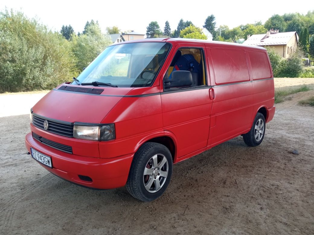 VW T4 2000 rok 2.4 diesel rok w kraju