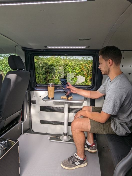 Vangear Table Stand Camper