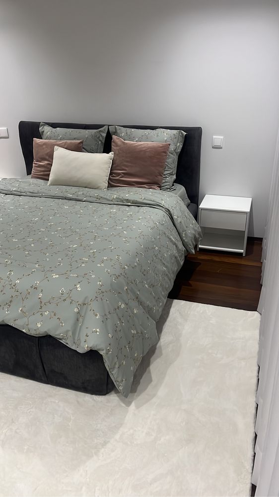 Cama Nova com estrado elevatorio