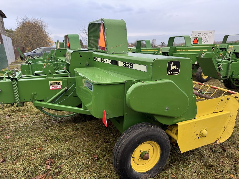 Тюковий Прес Підбирач Пресс подборщик JOHN DEERE 339 (як 330,332,336)