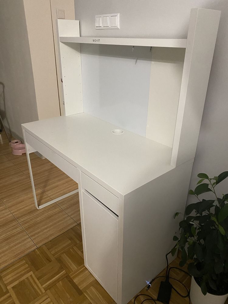 Biurko z nadstawką ikea micke białe stolik