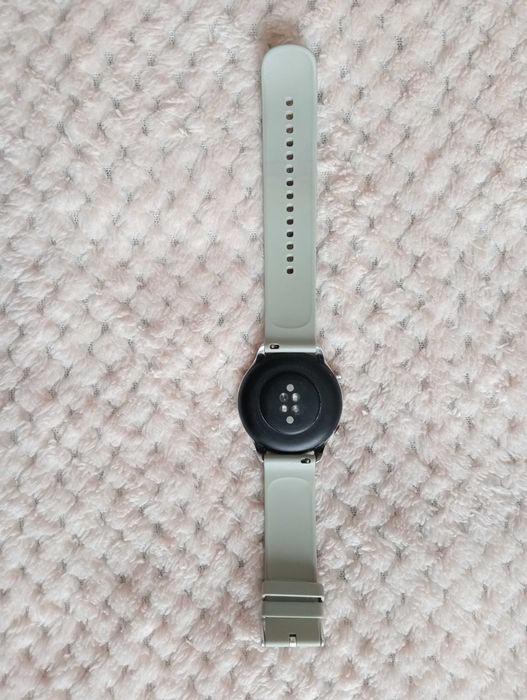 Смарт часы Amazfit GTR 2e Matcha Green