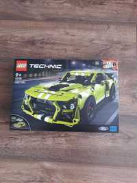 Lego Technic Ford Mustang Shelby GT500