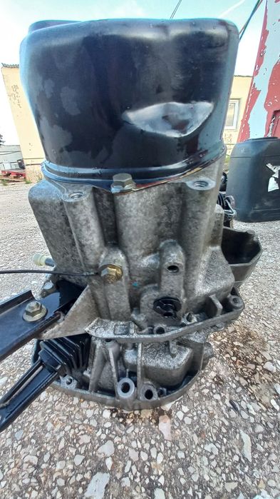 Caixa velocidades Reanault clio