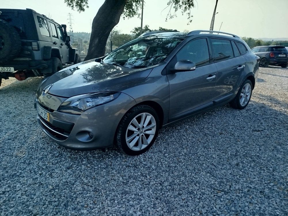 Renault Mégane Sport Tourer 1.5 dCi Dynamique 110cv – Janeiro 2011