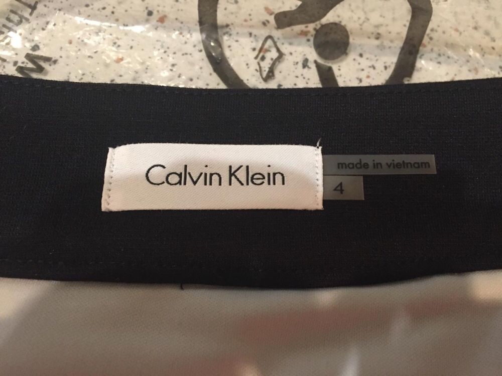 Платье Calvin Klein