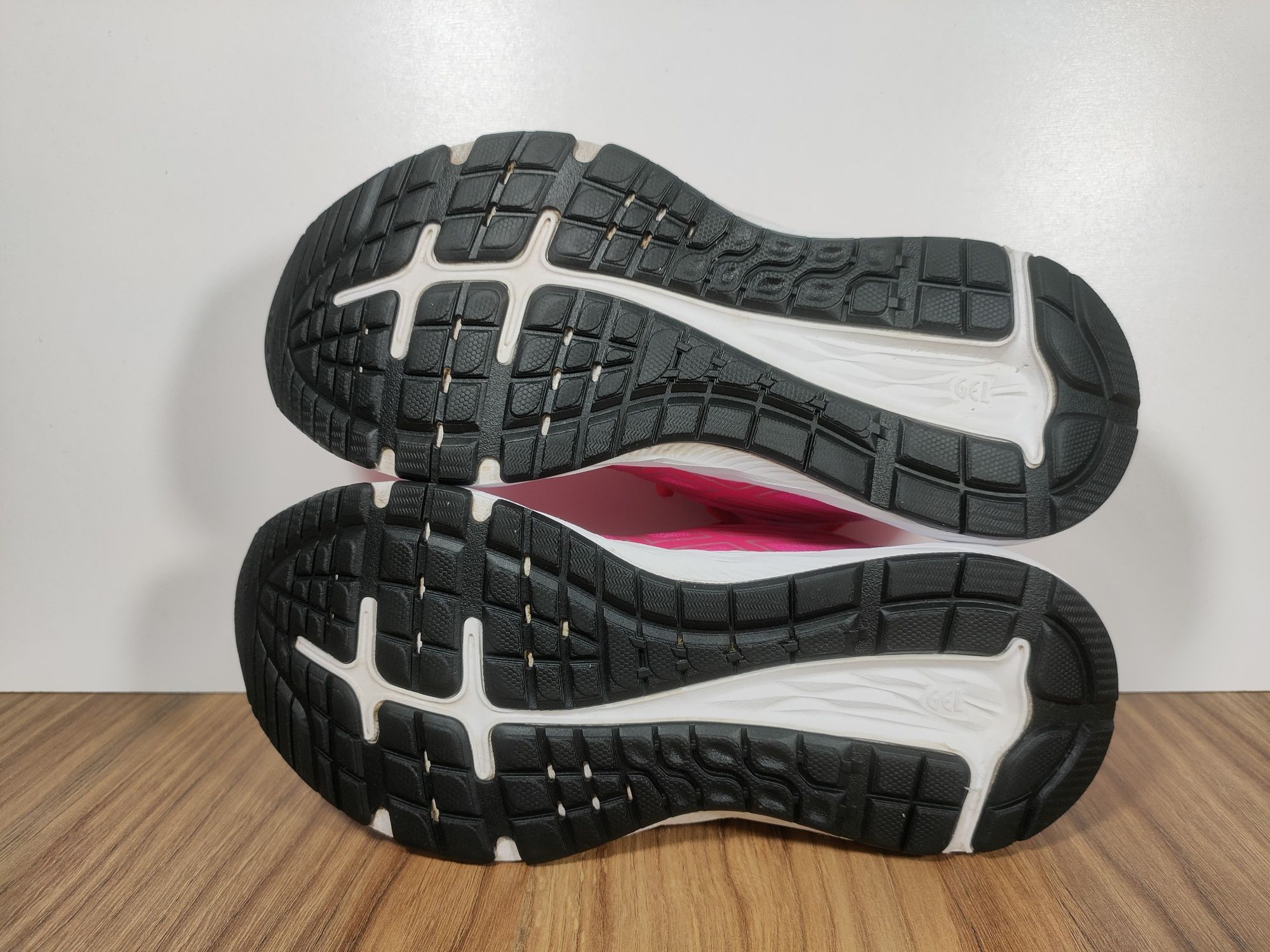 Buty Asics Gel Excite 7 damskie różowe r. 37 23cm
