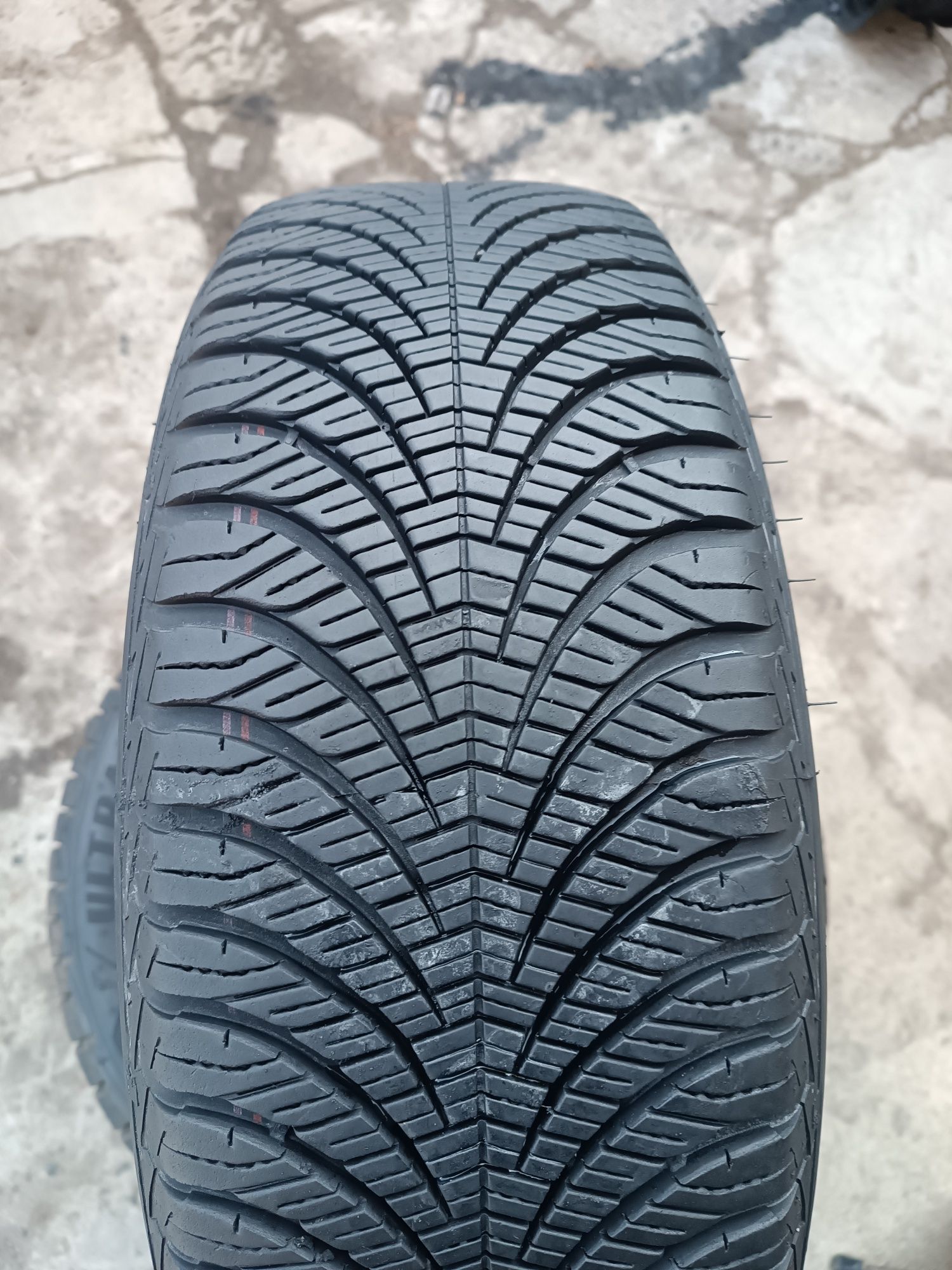 Sprzedam Oponę pojedyńczą 195/55 r16 Goodyear