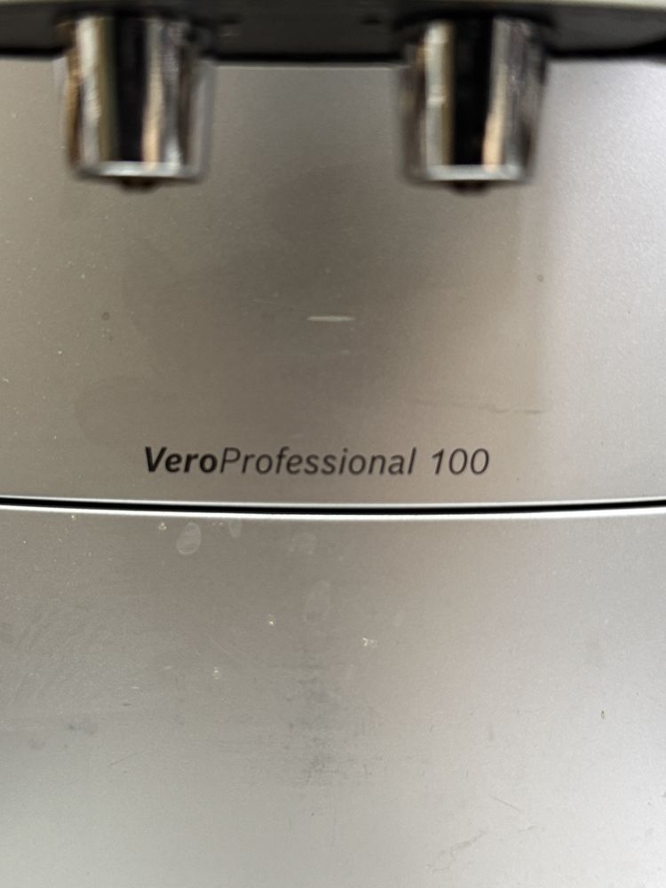Кавоварка Bosch VeroBar Professional 100