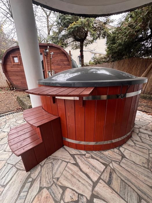 Balia ogrodowa z system jacuzzi