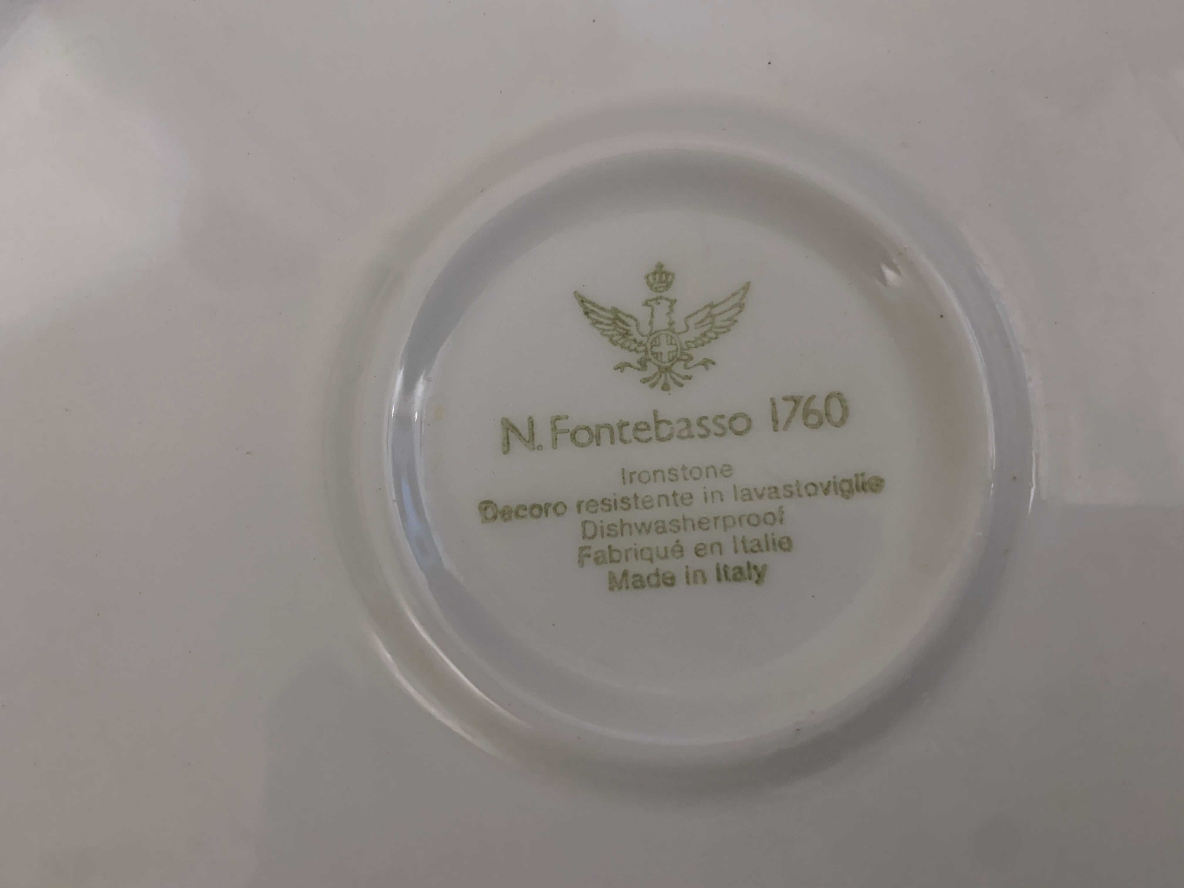 Diversas porcelanas e peças antigas