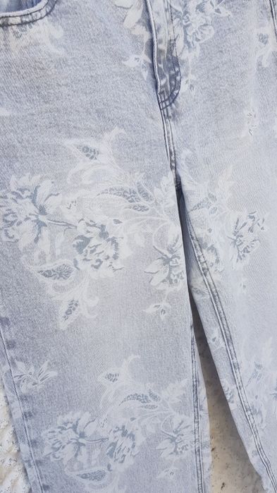 Spodnie  dżinsy kwiaty szare Nowe 38 M szeroka nogawki