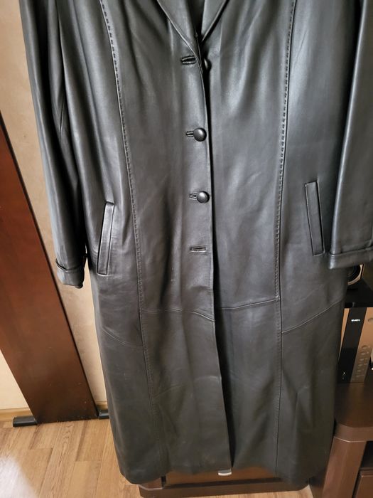 Продам кожаный плащ