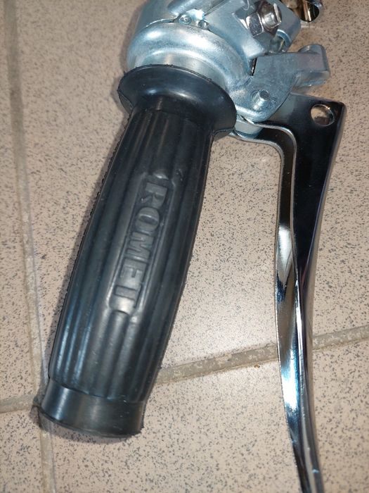 Manetki gazu biegów romet komar motorynka m1 na kierownice