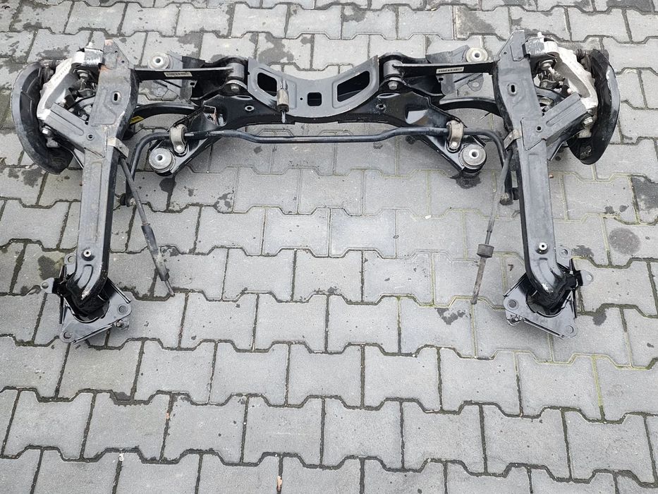 Alfa Romeo 159 wahacz zwrotnica belka komplet stan IDEALNY