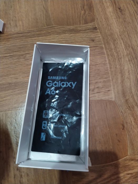 Самсунг гелексі А6+ на запчастини
